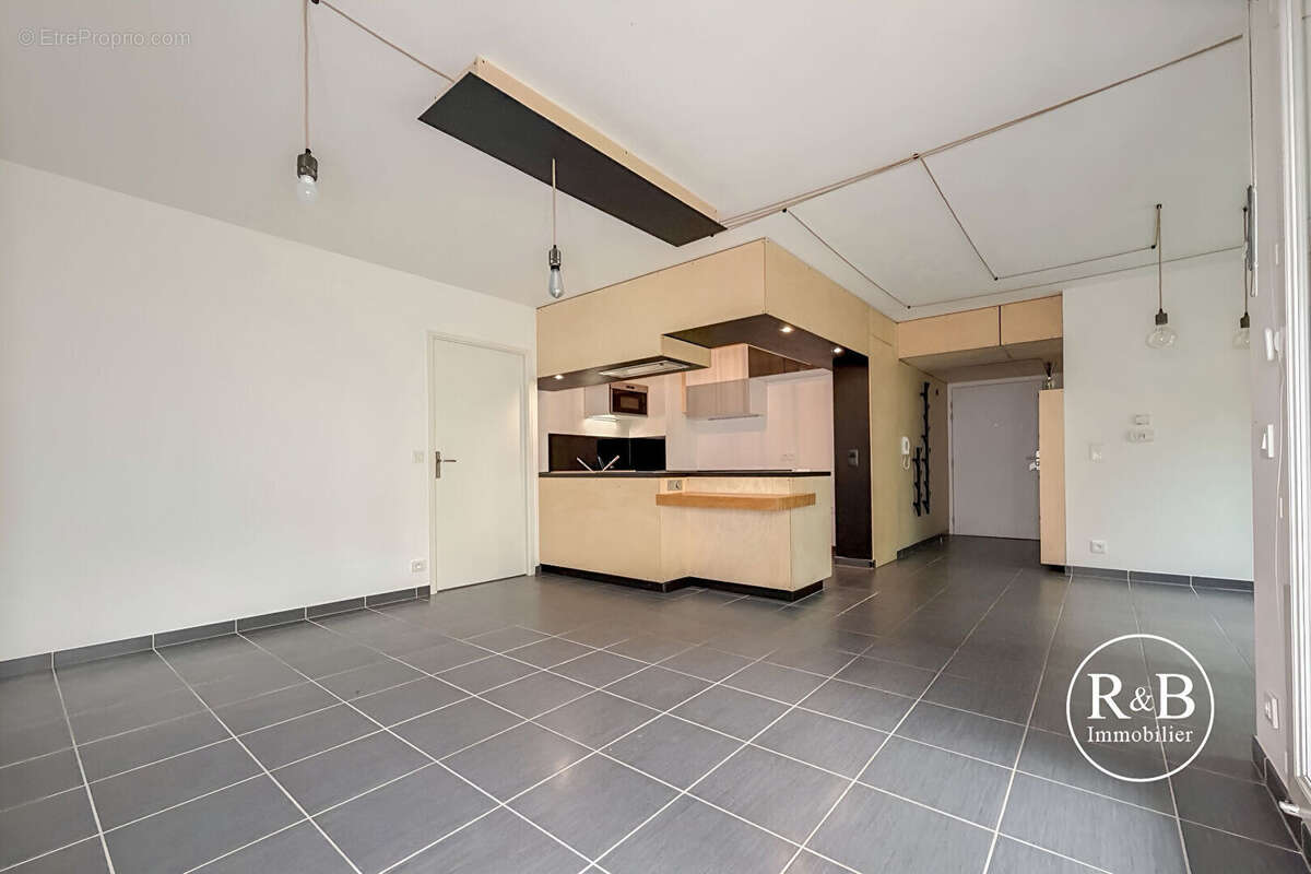 Appartement à VILLEPREUX