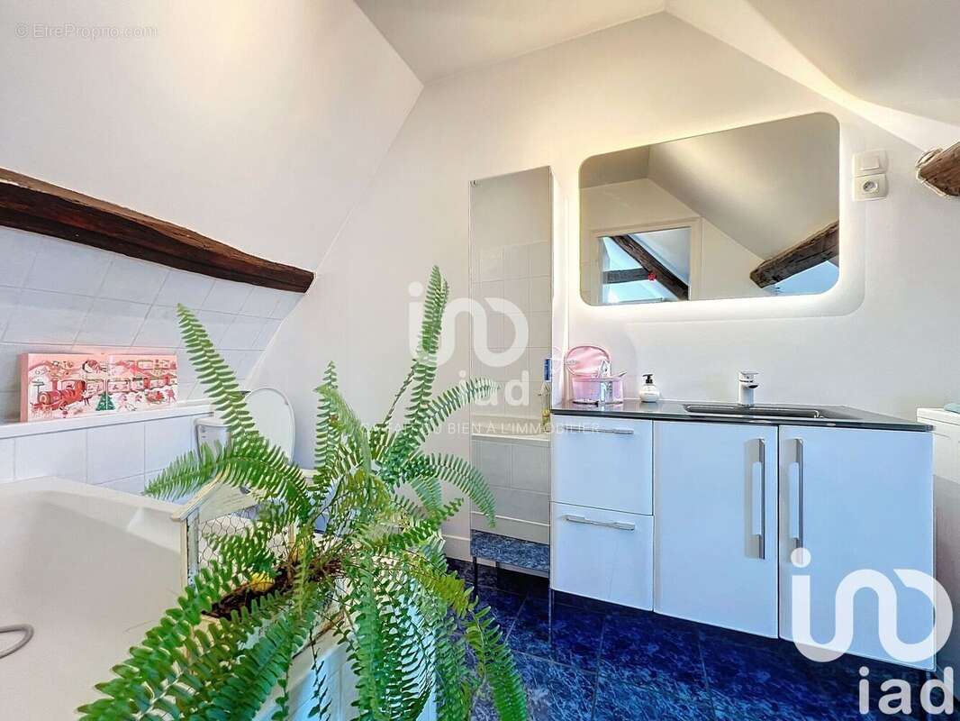 Photo 9 - Appartement à VAUJOURS