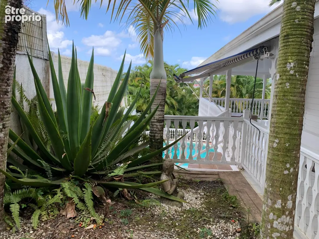 A vendre villa t7 - 190 m2 - vue mer & montagne - lamentin - photo 20