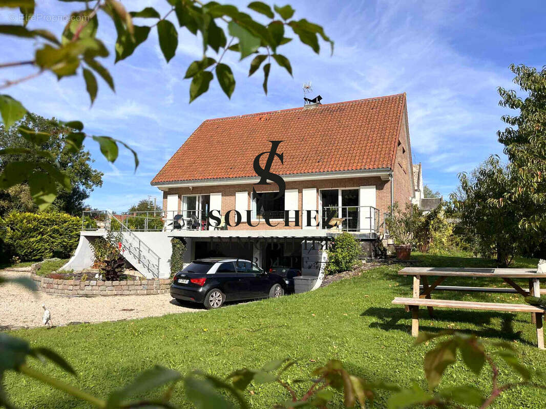 Maison à FREVIN-CAPELLE