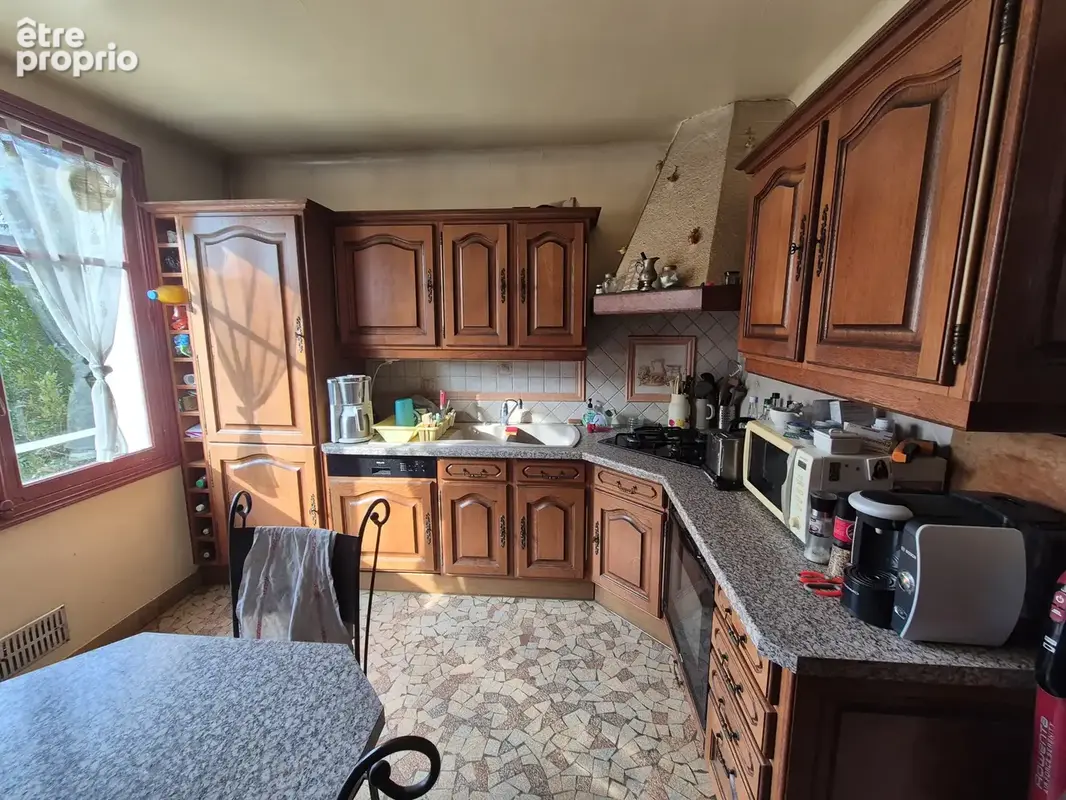 Pavillon de 87.5m2 avec sous-sol total et 4 chambres à Vaujours - photo 4
