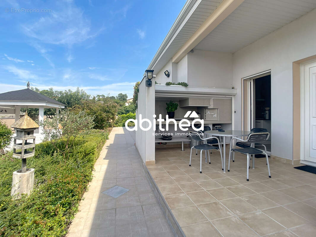 Maison à PUISSALICON