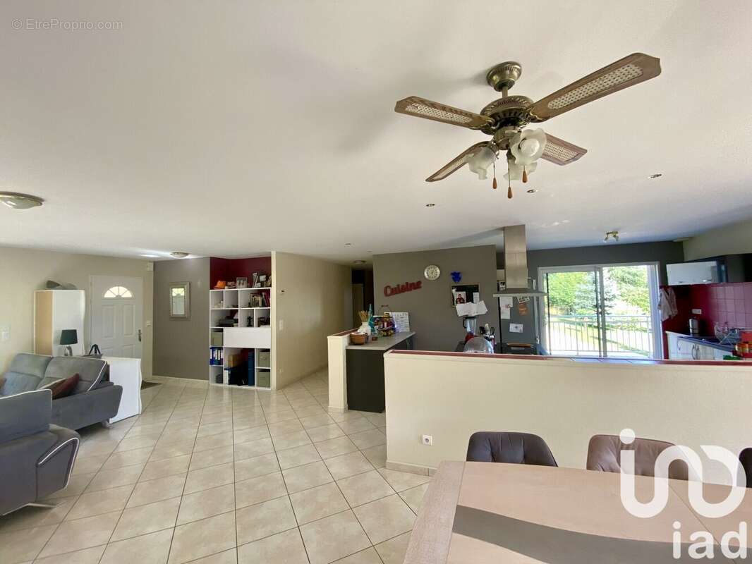 Photo 8 - Maison à JUILLAC