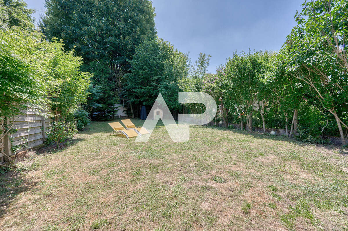 Maison à RUEIL-MALMAISON