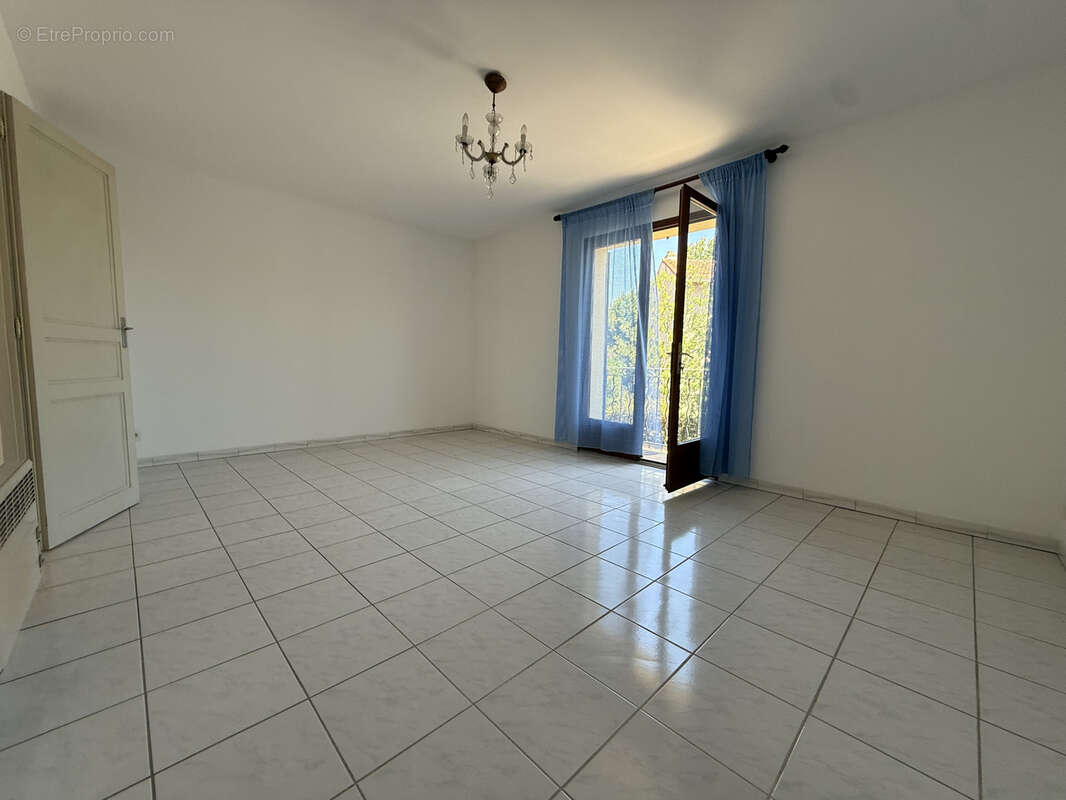 Appartement à BERRE-L'ETANG