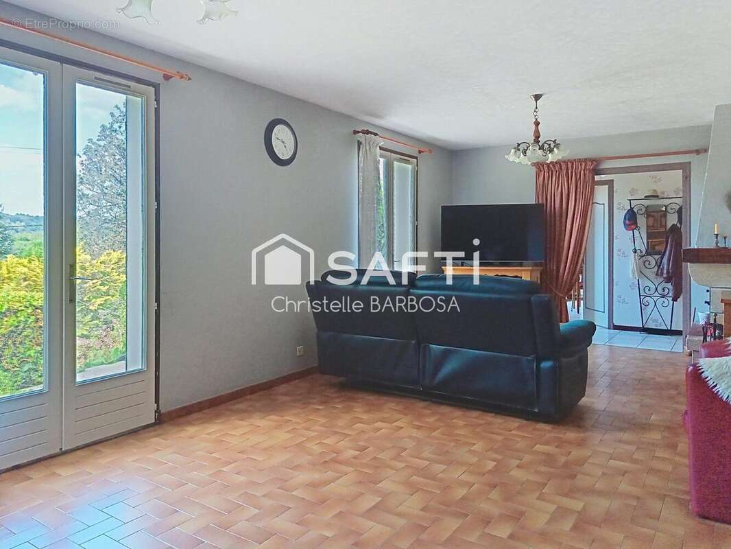 Photo 3 - Maison à SAINT-CHEF