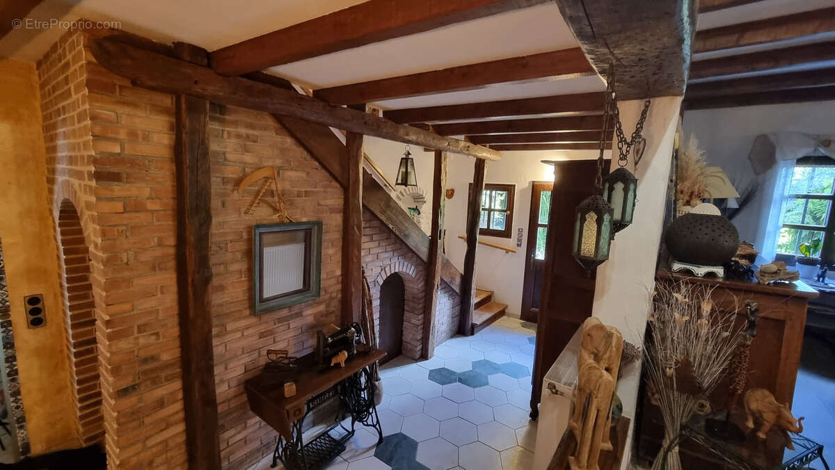 Maison à COISE-SAINT-JEAN-PIED-GAUTHIER