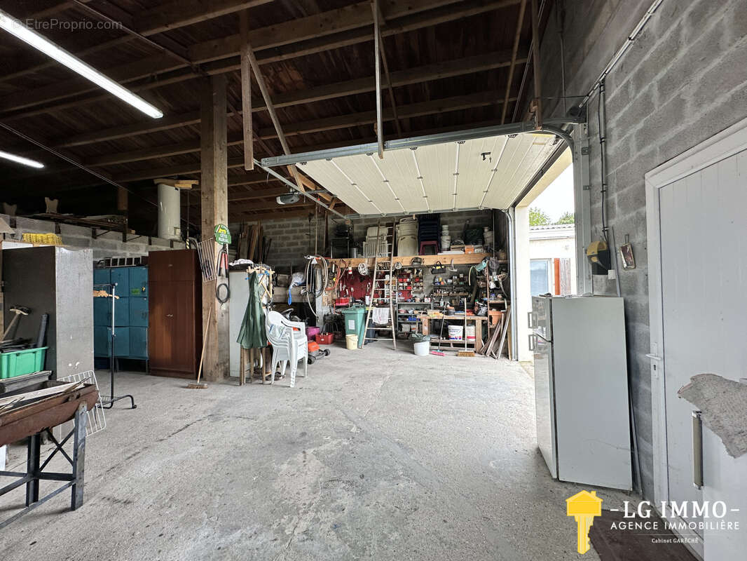 Ensemble de deux maisons, garage, terrain 1424 m2, aperçu estuaire - photo 18