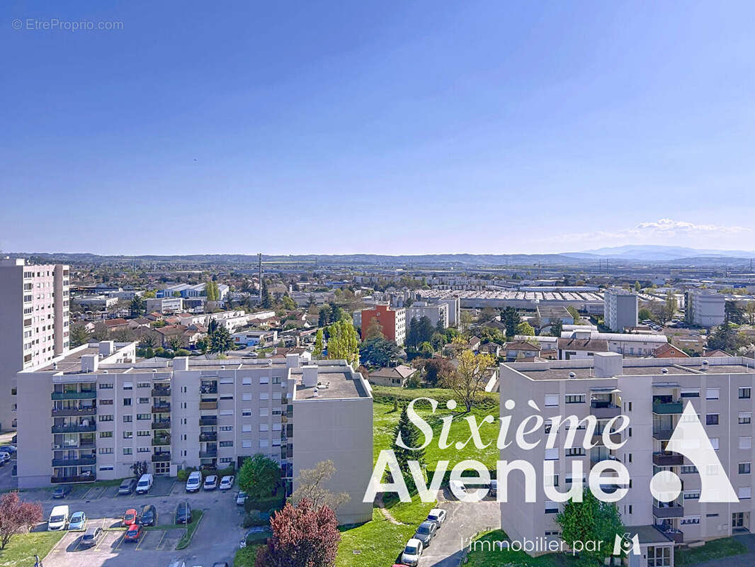 Appartement à SAINT-PRIEST