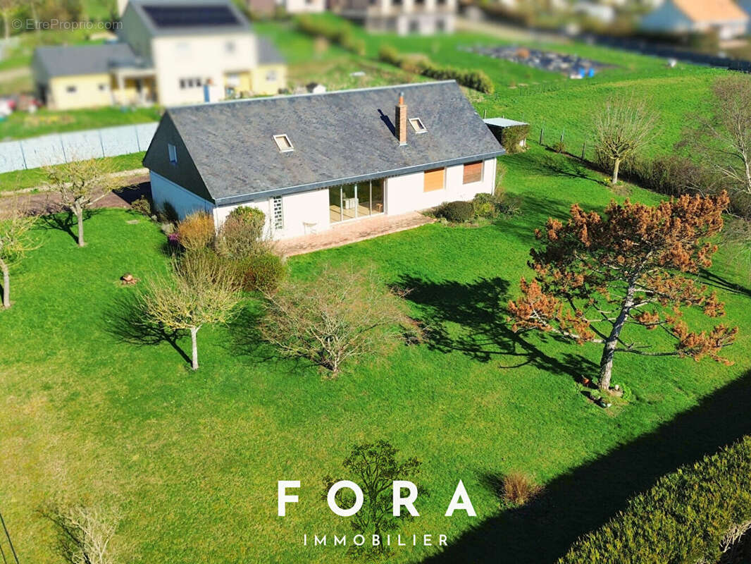 Maison à CONDE-SUR-NOIREAU