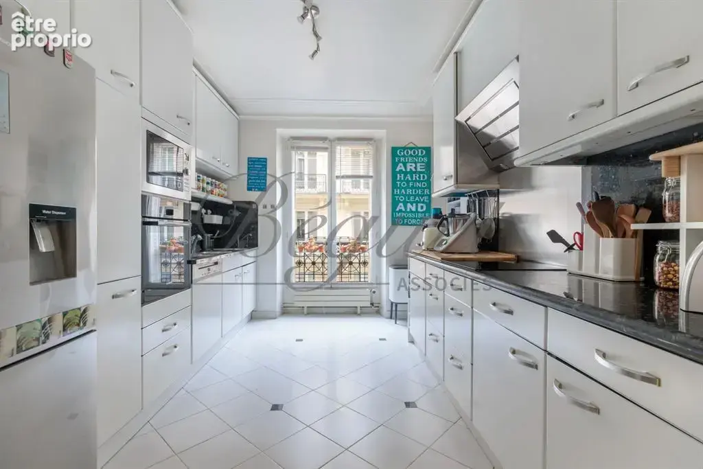 Paris 16 (75016) – Appartement 172,5 m², 3-4 chambres, cave de 10 m² – quartier Chaillot, Paris, Île-de-France - photo 4