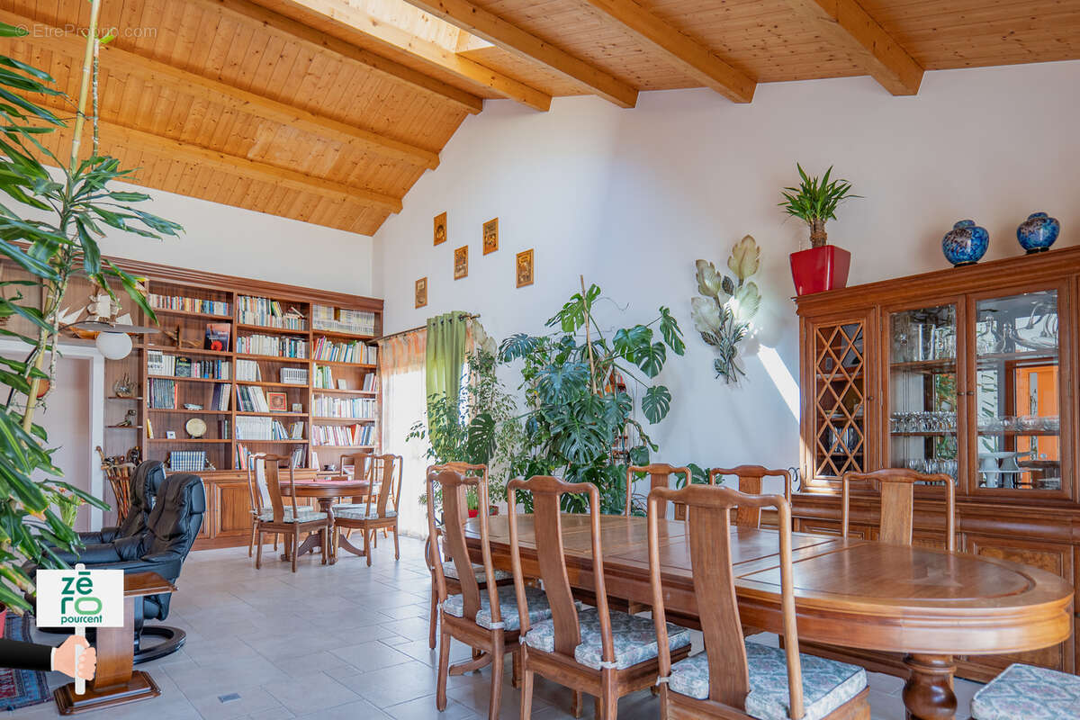 Maison à SAINT-VINCENT-SUR-JARD