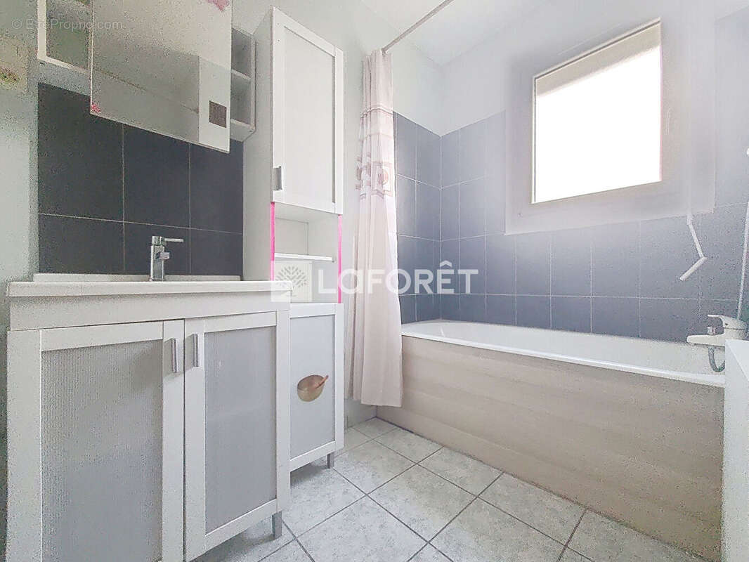 Appartement à LUISANT