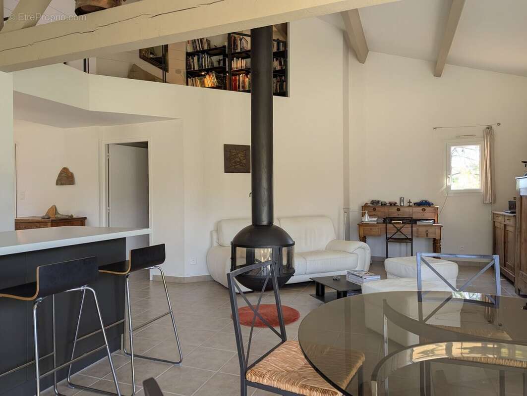 Maison à UZES
