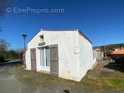 Maison à SAINT-JULIEN-DES-LANDES