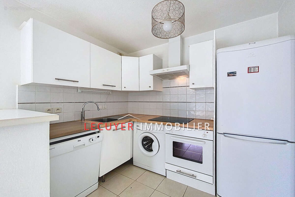 Appartement à VALLAURIS