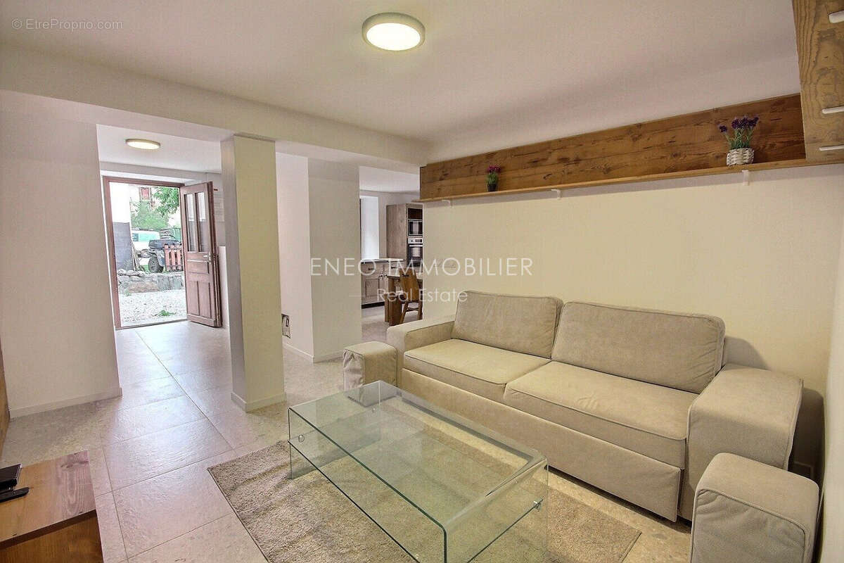 Appartement 80 m² à Macot-La-Plagne  - photo 2