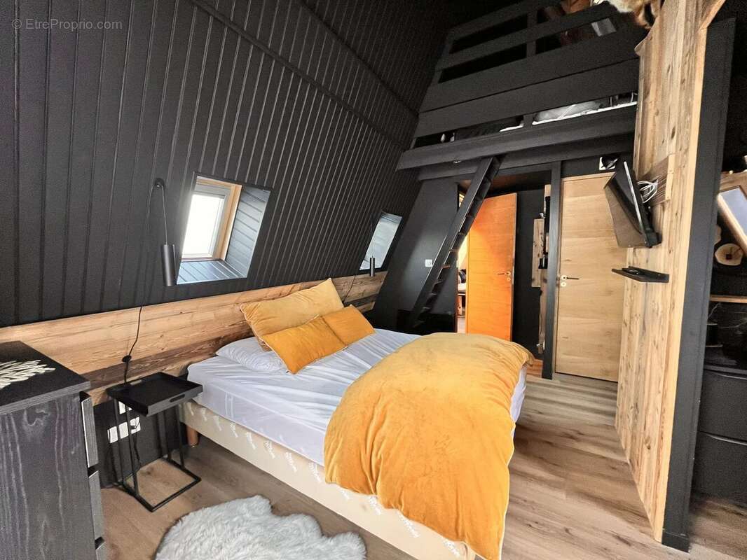 Maison à LES ANGLES