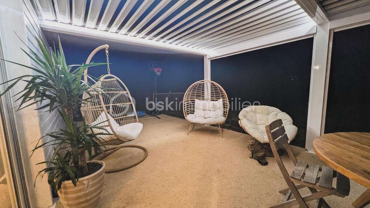 Maison ossature bois 165 m² Jardin 2000m2 clos– DPE B/A – 4 chambres + bureau – Piscine – Climatisation - photo 19