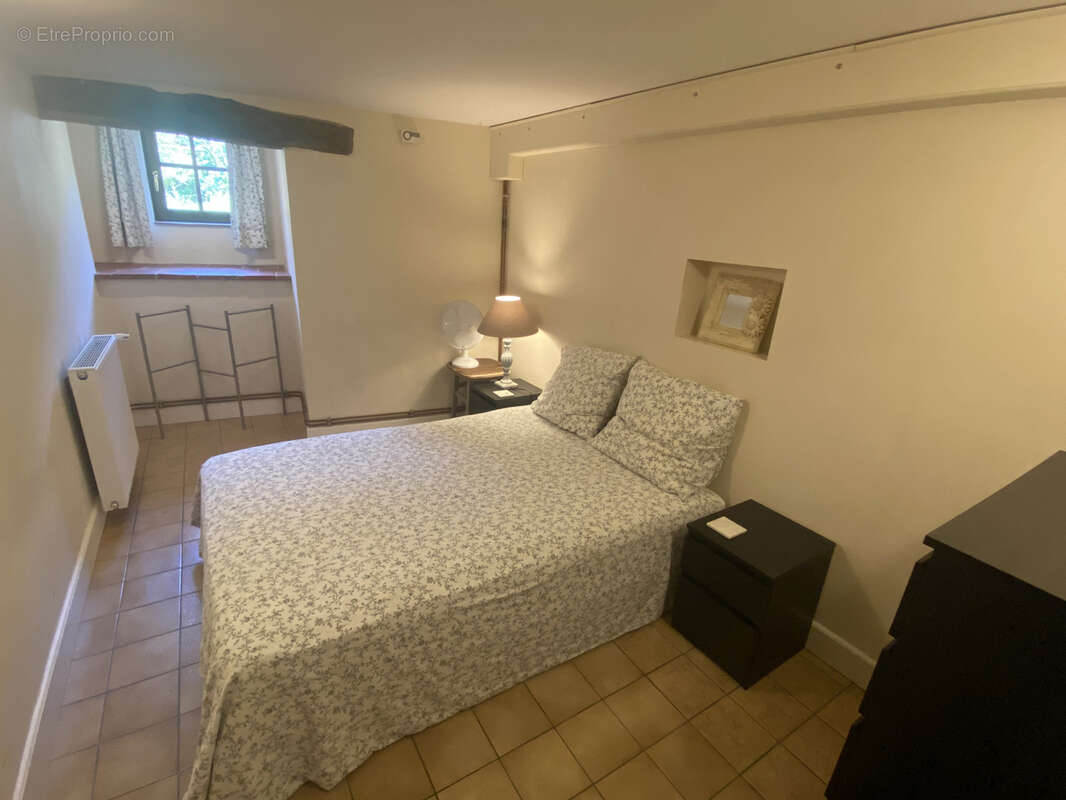 Maison à MONCEAUX-SUR-DORDOGNE