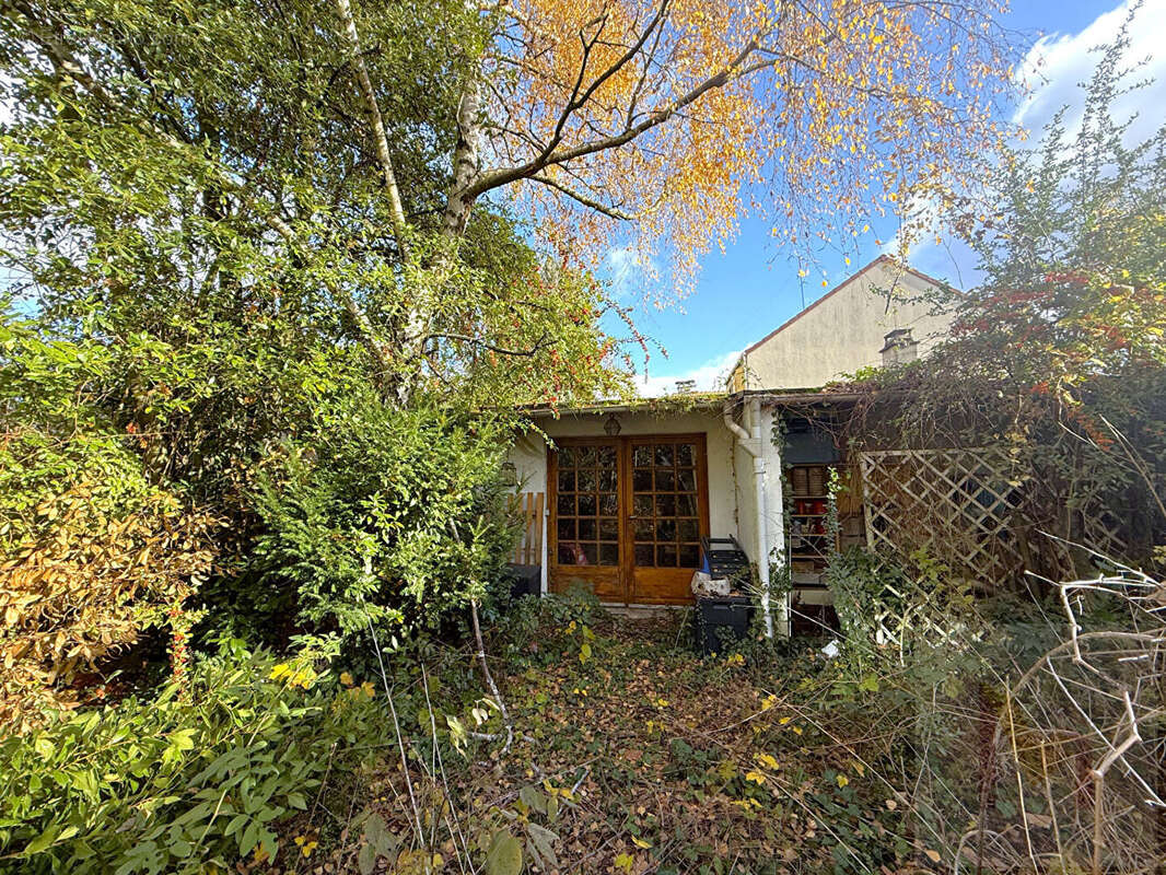 Maison à NEUILLY-PLAISANCE