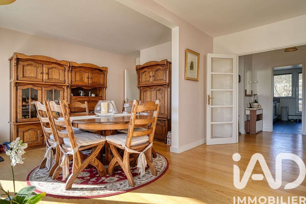Photo 8 - Appartement à LE PECQ