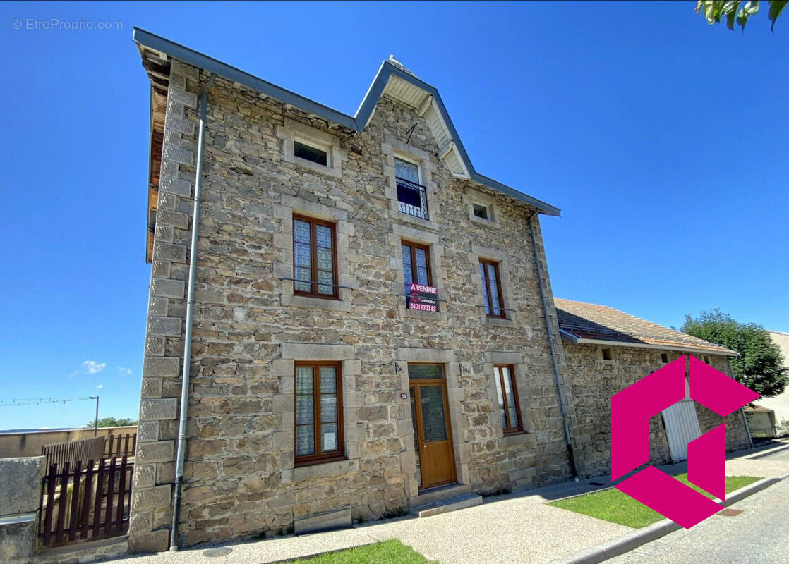 Maison à LA CHAISE-DIEU