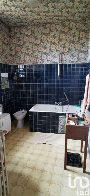Maison 84 m² à Charroux  - photo 9