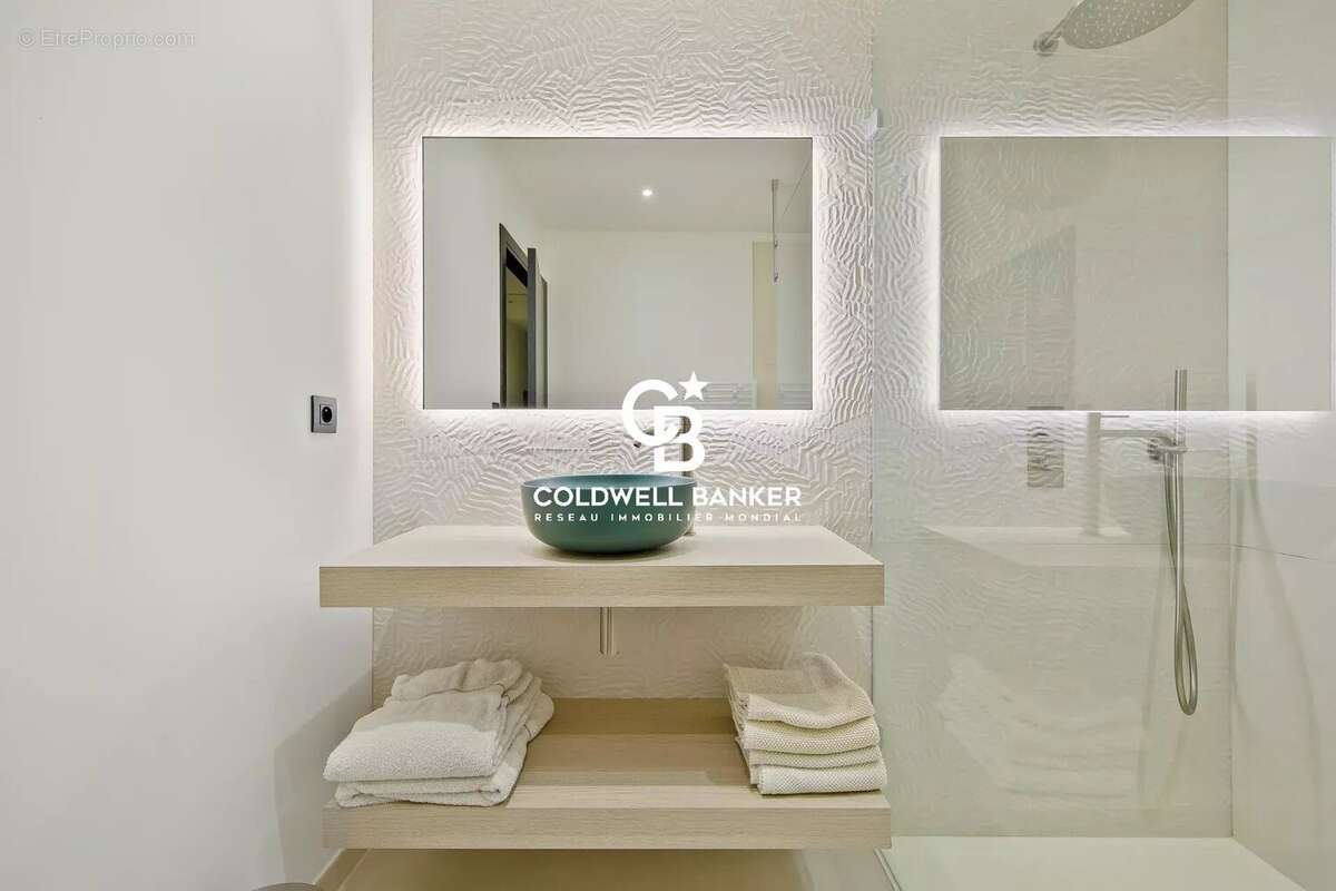 Appartement à LE LAVANDOU