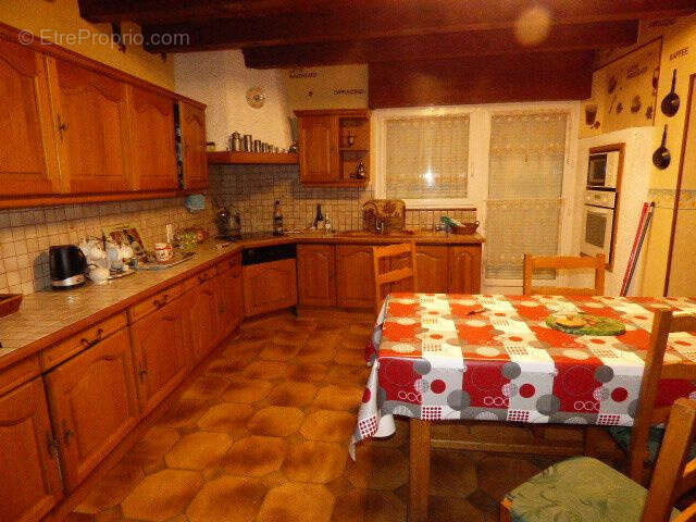 Maison à RECHICOURT-LE-CHATEAU