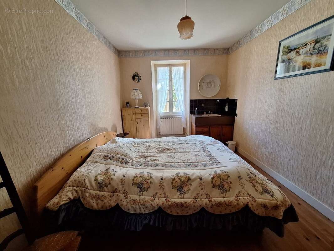 Maison 147 m² à Cognac  - photo 7