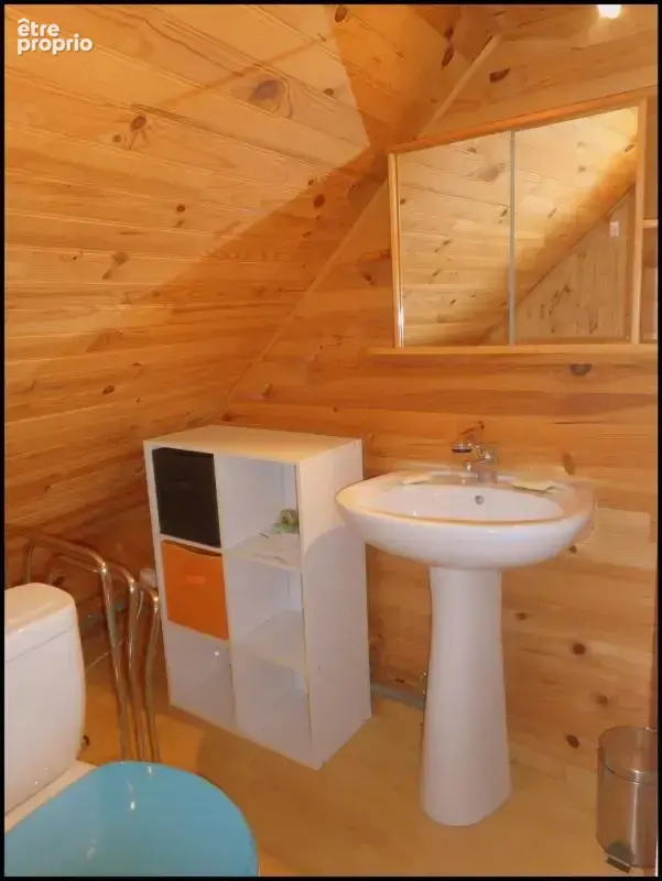 SCRIGNAC : Charmante maison en pierres au cœur d’un village breton - photo 11