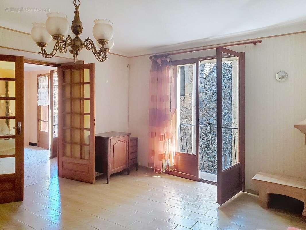 Maison à LE POUJOL-SUR-ORB