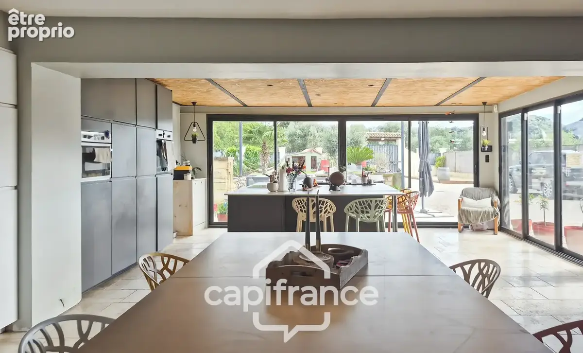Propriete à vendre 12 pièces ROQUEMAURE 310m²-piscine-spa-sans vis-à-vis- terrain 1225m² - photo 6