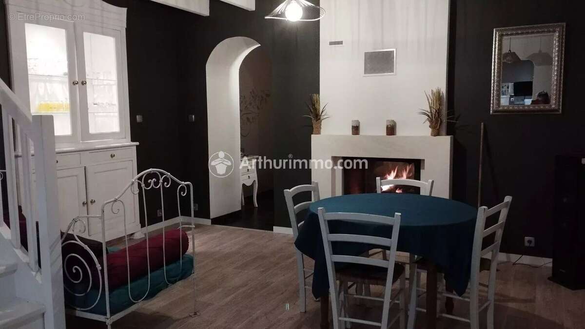 Maison à VILLEFOLLET