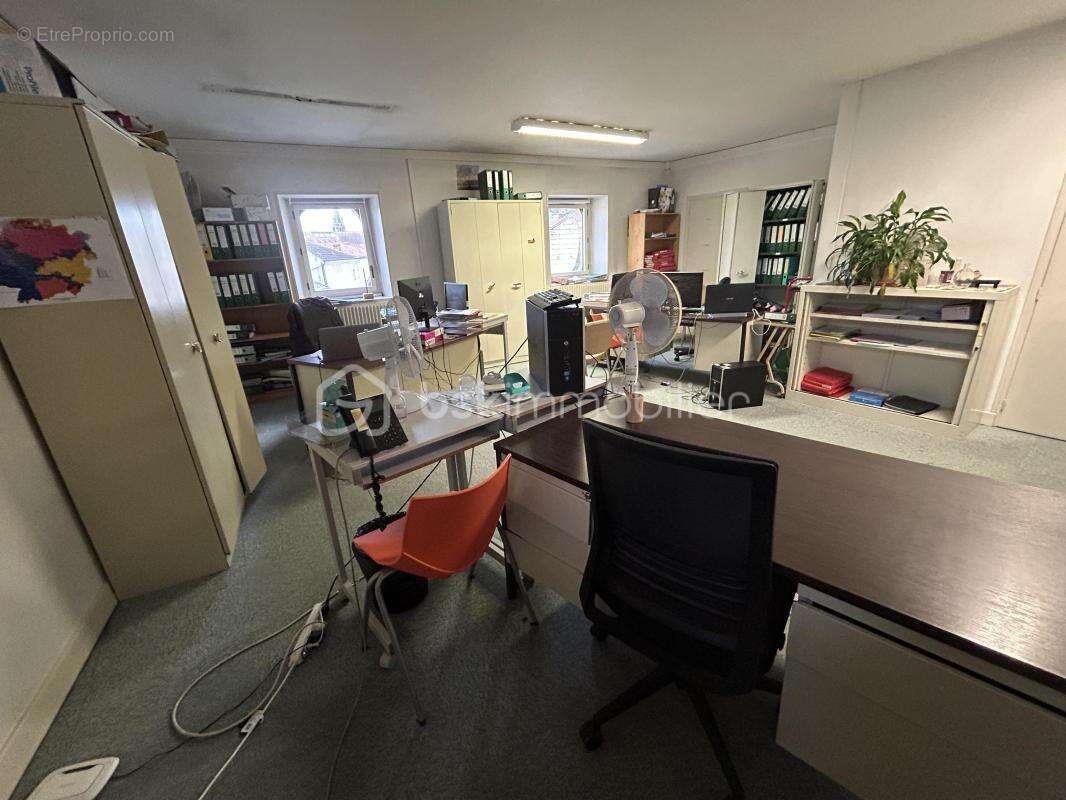 Ensemble immobilier - bureau ou habitation - parking - annexe - photo 6