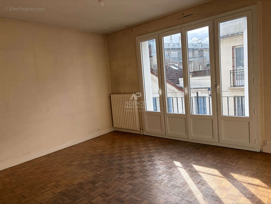 Appartement Maisons Laffitte 1 pièce(s) 33.1 m2 - photo 2
