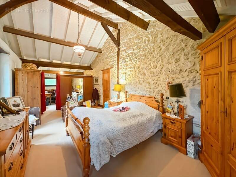 Maison à SAINT-PE-SAINT-SIMON