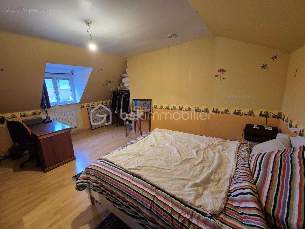 Maison à VILLIERS-AU-BOUIN