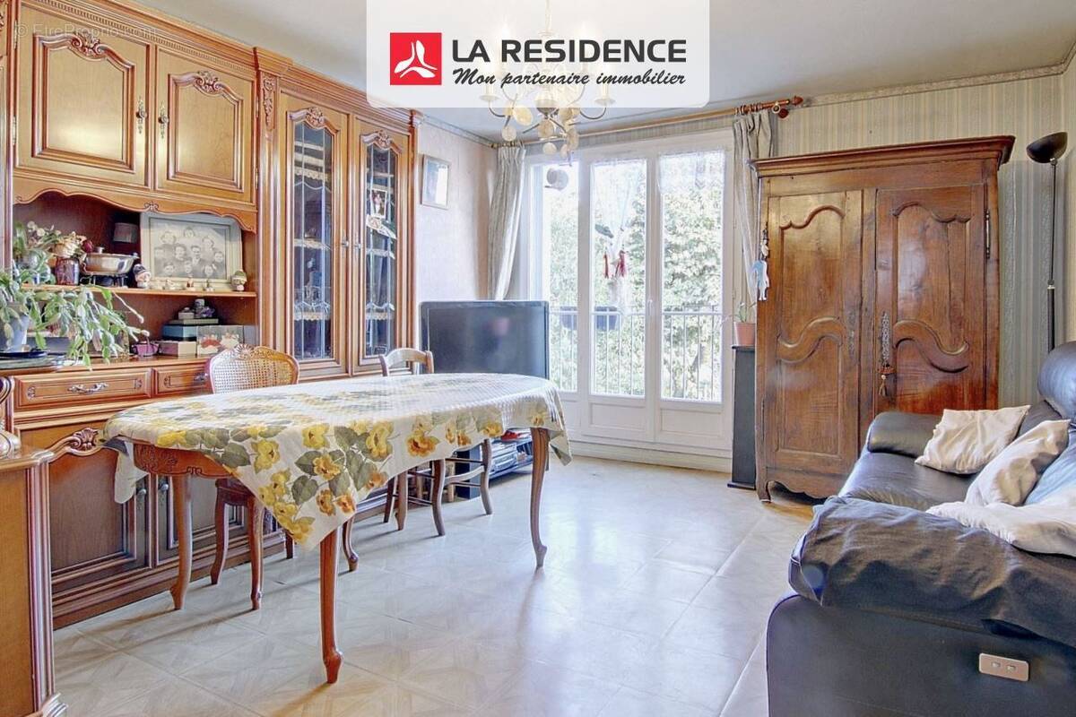 Appartement à TAVERNY