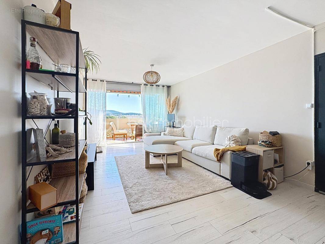 Appartement à LA GARDE
