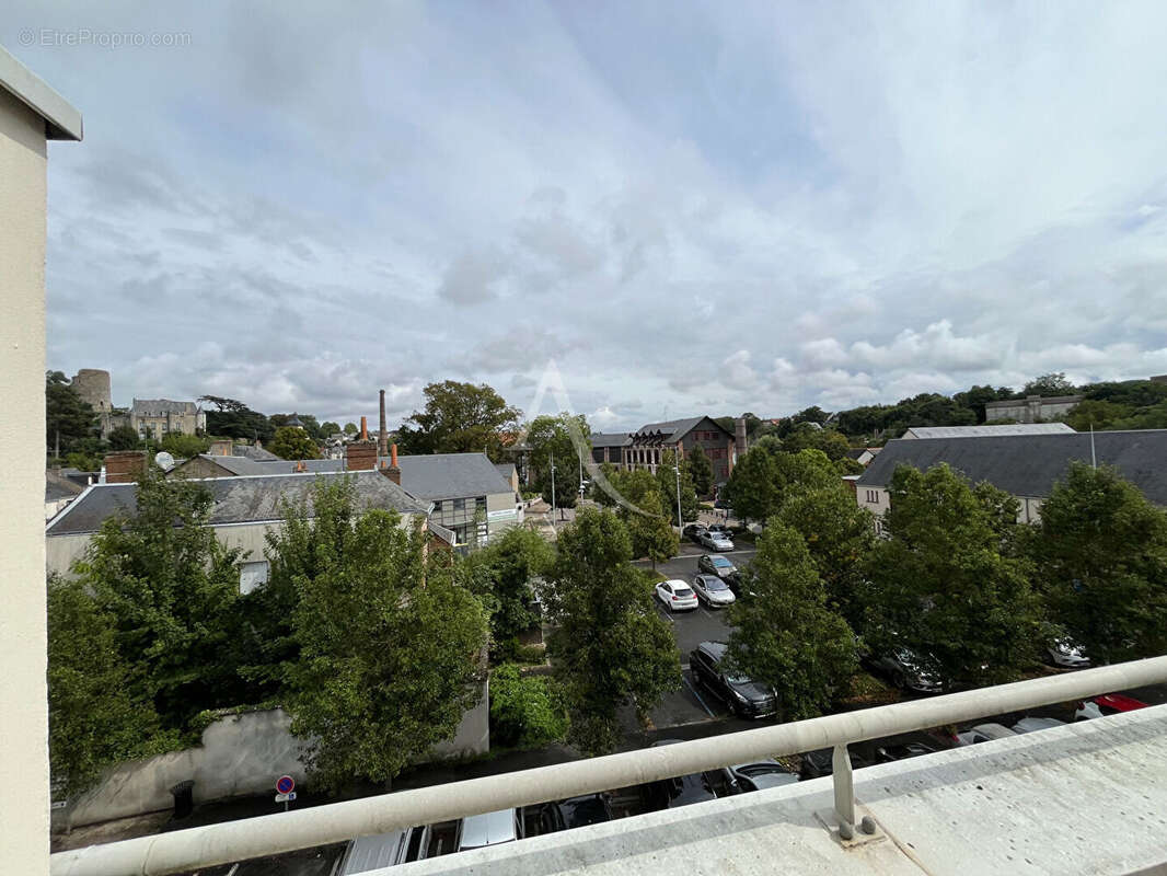 Appartement à CHATEAU-RENAULT