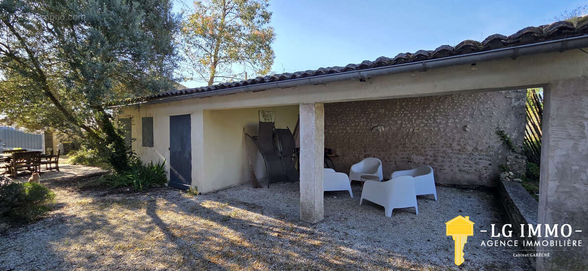 Maison de 118 m2 avec jardin et dépendances - photo 29