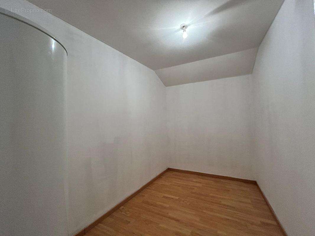 Maison  5 pièce(s) - photo 12