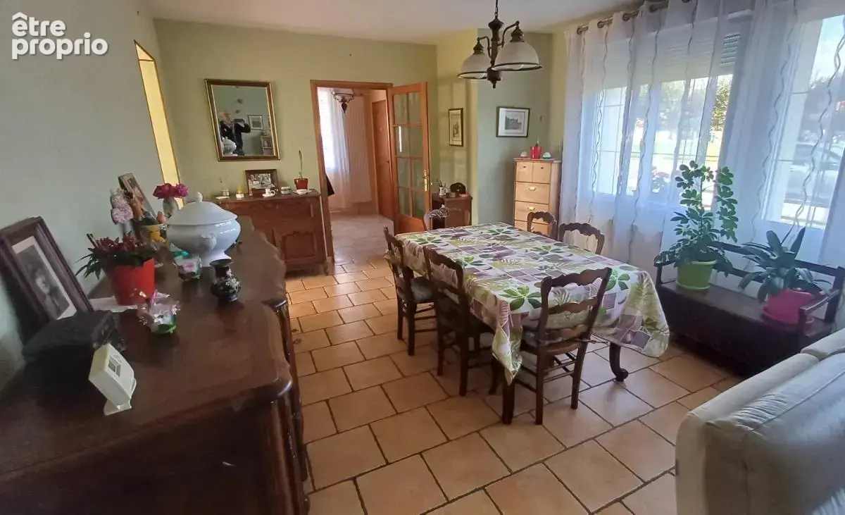 Maison 122 m² à Salouel  - photo 4