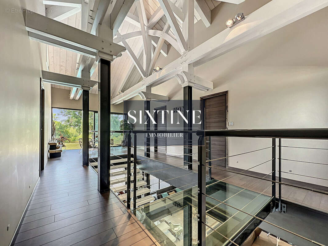 Maison à BOURGOIN-JALLIEU