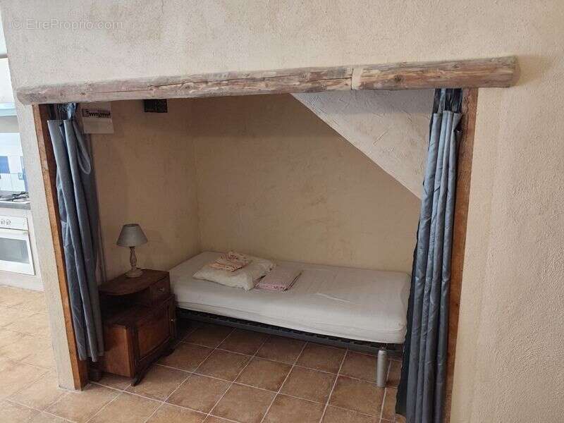 Maison à ASPRES-SUR-BUECH