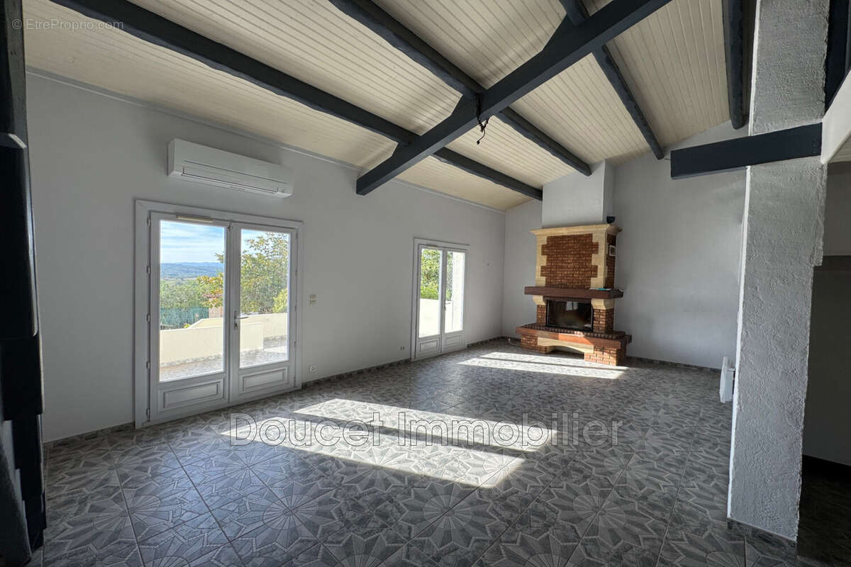 Maison à THEZAN-LES-BEZIERS