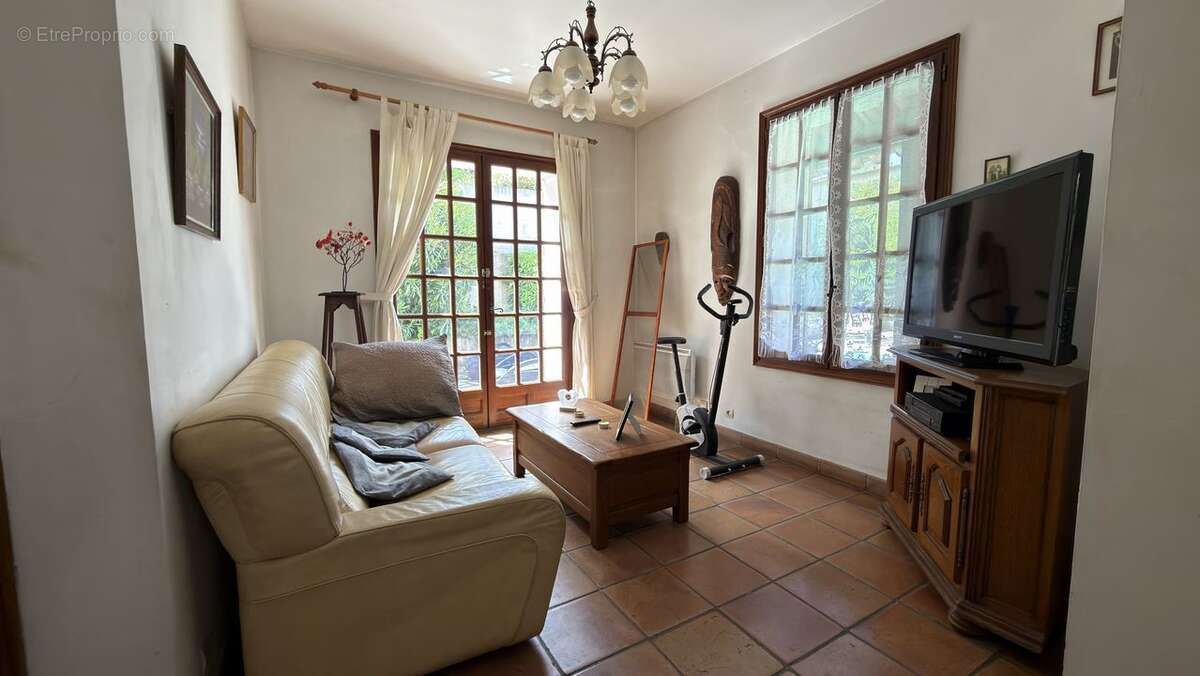 Maison 117 m² à La Penne-Sur-Huveaune  - photo 12