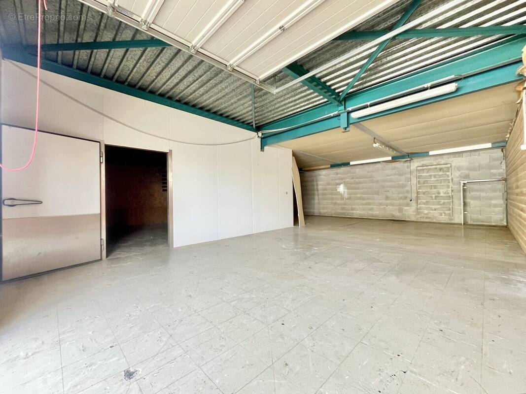 Commerce à LA BALME-DE-SILLINGY